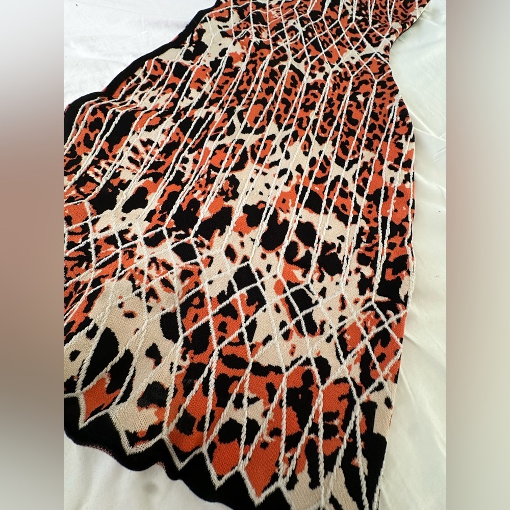Herve Leger vintage dress Sleeveless Scoop Neck Midi size small leopard print - Picture 6 of 8